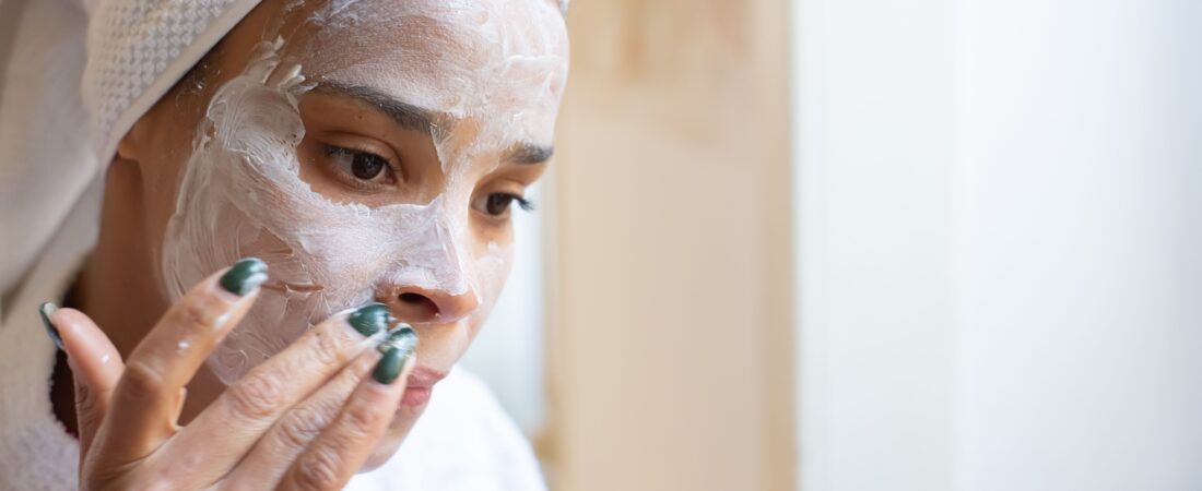 Rotina de Skincare para Pele Madura no Inverno: Como Evitar o Ressecamento