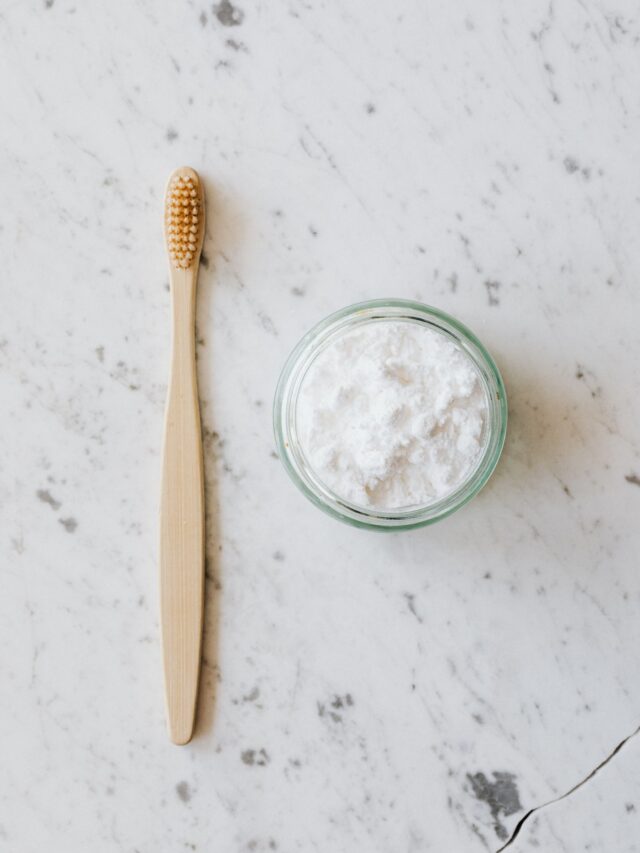 Bicarbonato no rosto? Dermatologistas não recomendam