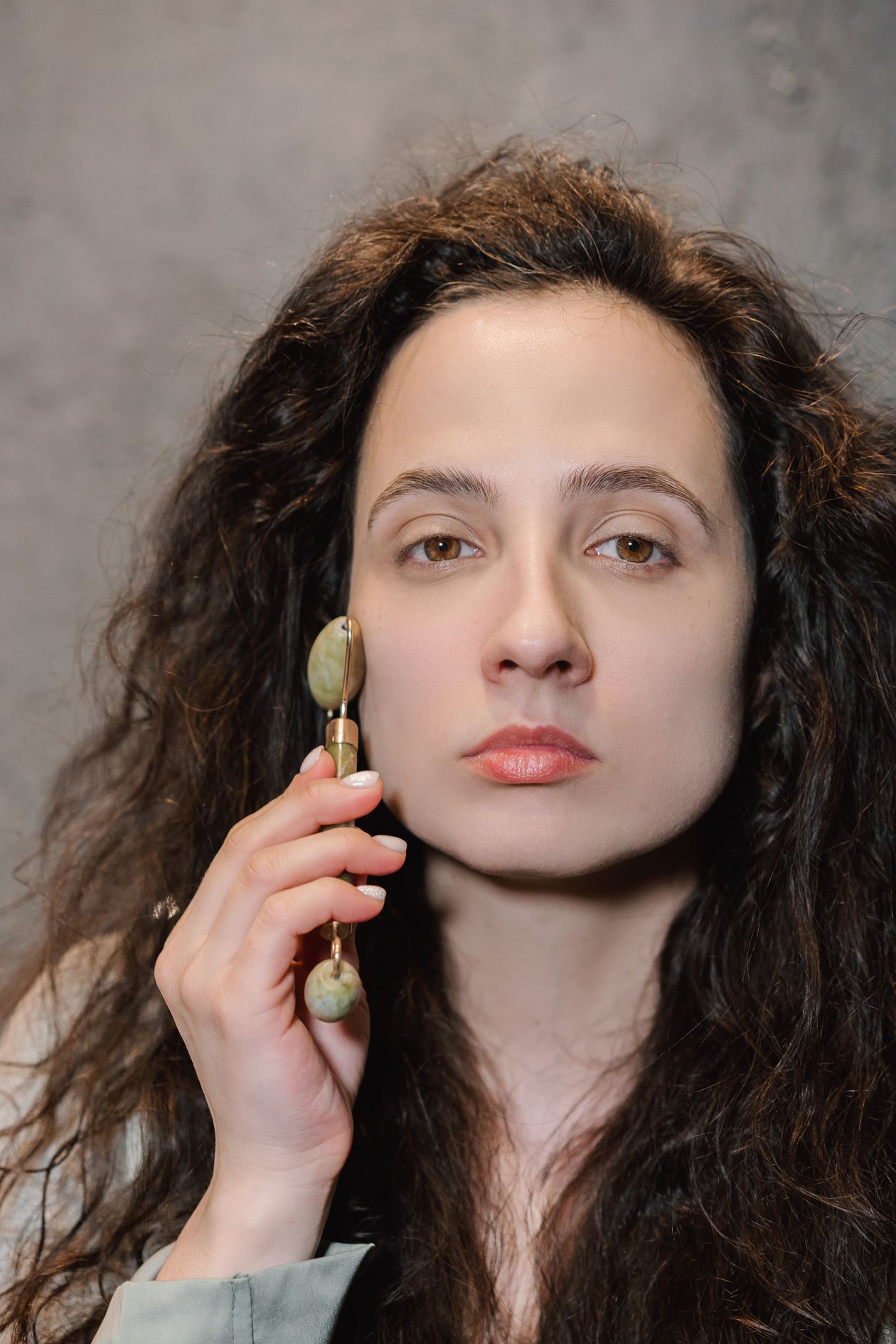 Gua Sha e Rolo de Jade Dão Lifting de Verdade? Não é Bem Assim