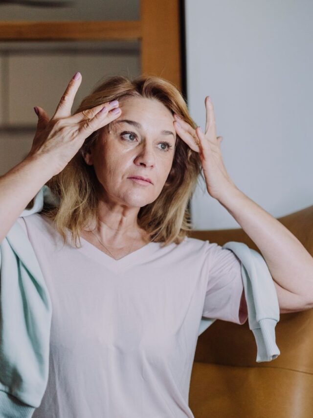 Pele fina na menopausa? Esfoliar mais não ajuda