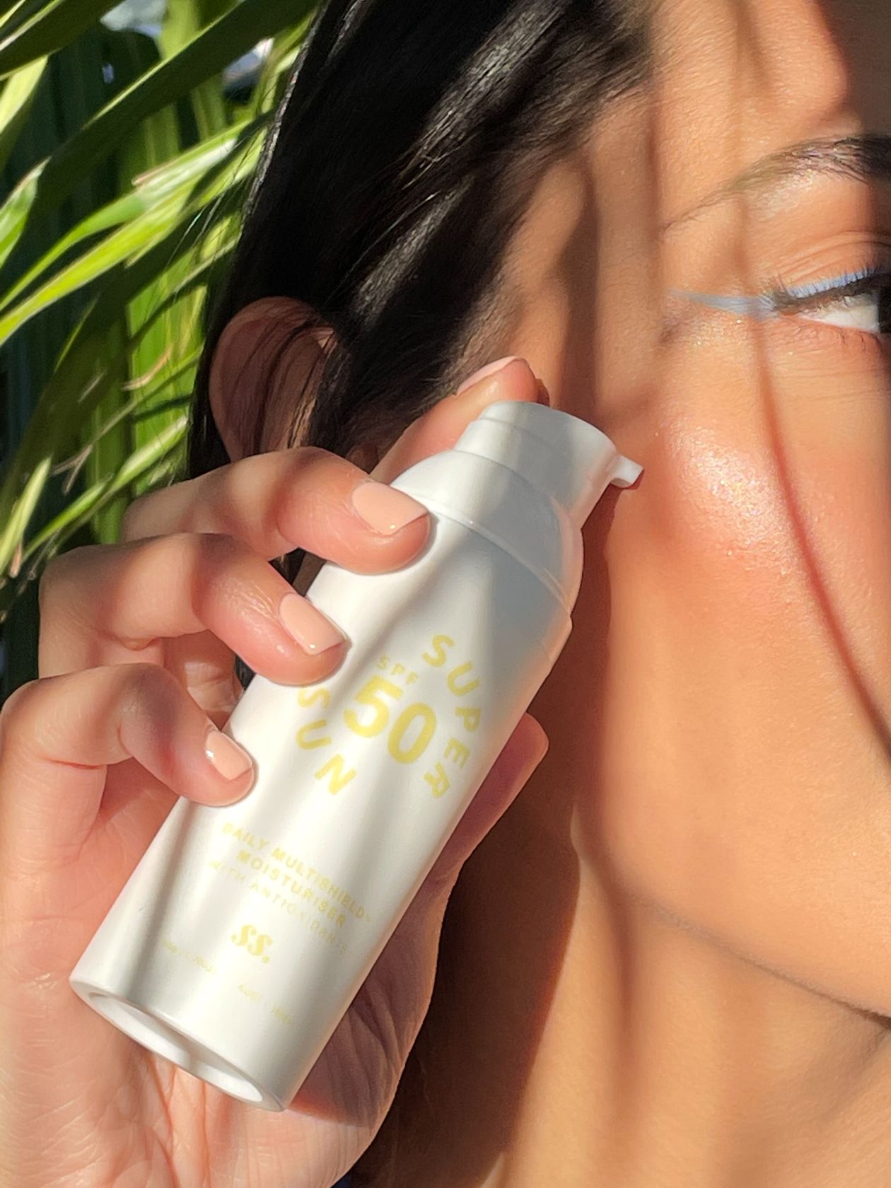 Sua Pele Ficou Mais Sensível ao Sol na Menopausa?