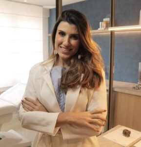 Dra. Renata Ralha, dermatologista CRM 52-84102-1 RJ
