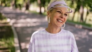 Melasma na Pele Madura: Menopausa, Hormônios e o Que Ajuda de Verdade